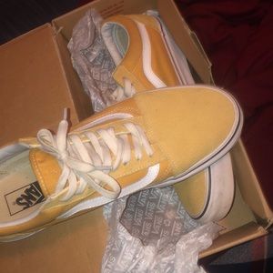 Suede yellow vans sz 11